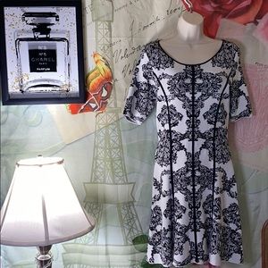 Gianni Bini black long sleeve dress